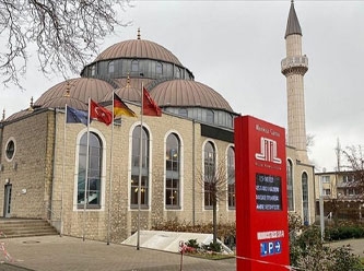 Almanya Türkiye ile anlaştığını duyurdu: Türkiye'den gelen imamlar gönderilecek