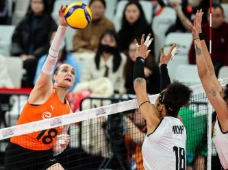 Tarihte bir ilk: Çin'de Türk finali