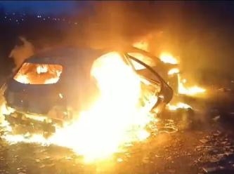 CHP yöneticisine silahlı saldırı: Olayda kullanılan araç yakılmış halde bulundu