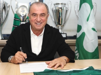 Fatih Terim, Panathinaikos'a resmi imzayı attı!