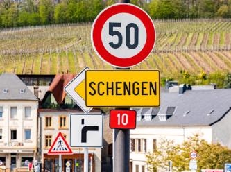 Schengen için 'sığınmacıları kabul etme' şartı