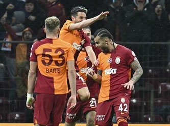 Galatasaray 3 puanı 3 golle aldı...