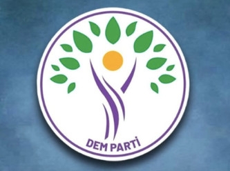 AKP, DEM Parti'ye çengeli attı