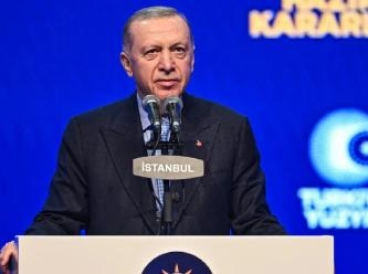 AKP'nin İstanbul ilçe adayları belli oldu: Erdoğan, İmamoğlu'nu hedef aldı