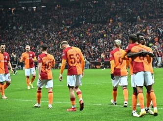 Galatasaray, Sparta Prag'ı 90+1'de yıktı: Muslera tuttu, Icardi attı