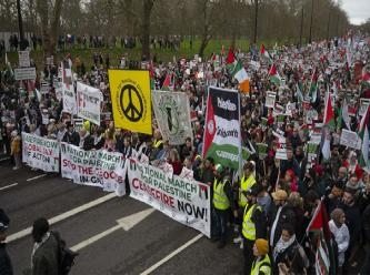 İngiltere'de Gazze eylemi: Binlerce kişi yürüdü