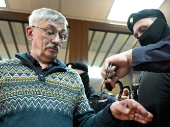 Ukrayna savaşını eleştirdi 30 ay hapis cezası aldı