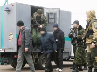 Ukrayna'da kan donduran olay: Rusya savaş esirlerini pazarda satıyor