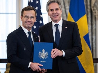 İsveç, resmen NATO'nun 32. üyesi oldu