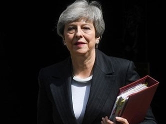İngiltere'nin eski Başbakanı Theresa May'den istifa kararı
