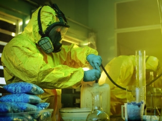 Psikiyatri kliniğine 'Breaking Bad' operasyonu