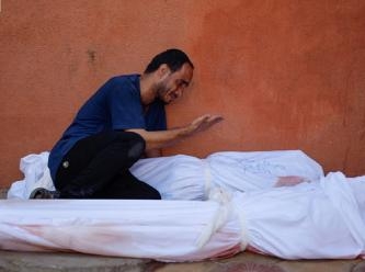 Filistin'de büyük dram: Hastanedeki yüzlerce sivil öldürüldü