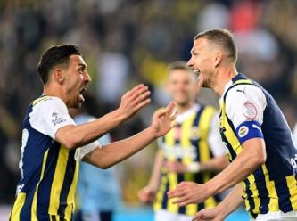 Fenerbahçe Kadıköy'deki gol düellosunda Adana Demirspor'u devirdi: 4-2!