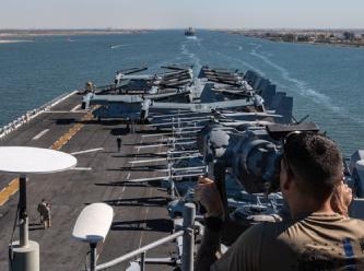 ABD tetikte: Orta Doğu'ya savaş gemileri gönderdiler