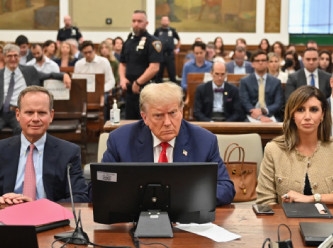 Trump’ın “sus payı” davası açılış konuşmaları ile birlikte başlıyor