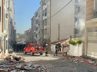 Çorlu'da patlama: Deprem gibi sallandı!