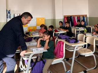 Milli Eğitim okulların telefonunu kesecek: İşte sebebi!