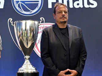 Yunanistan'da gündem ülke ligi ve EuroLeague'de Panathinaikos'u şampiyon yapan Ataman