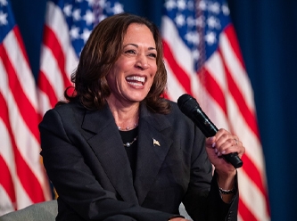 Kamala Harris, başkan adaylığı için gerekli delege sayısına ulaştı