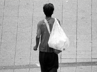 Acı tablo: Yoksulluk sebebiyle ailesinden alınacak çocuk sayısı katlanacak!