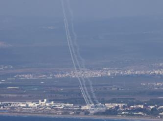 Hizbullah, İsrail'e 180 roket fırlattı