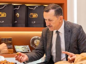 AKP'de liyakat yerine torpil belirleyici oluyor: 'Emrullah amcam sağolsun'