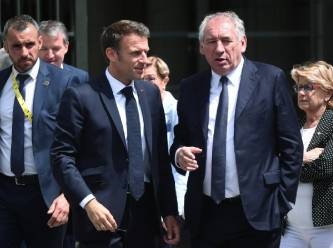 Fransa Cumhurbaşkanı Macron, yeni başbakanı atadı