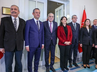 DEM Parti ile görüşen Özel'den 'Meclis' vurgusu