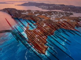 Santorini’de alarm: Kaçış planı için neler yapıldı?