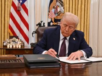 Trump'tan Beyaz Saray'da 'Derin devlet' operasyonu