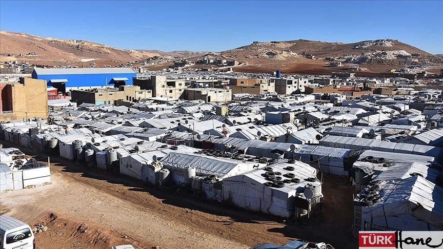 Lübnan, Suriyeli mültecileri ülkelerine geri göndermeye başlıyor 