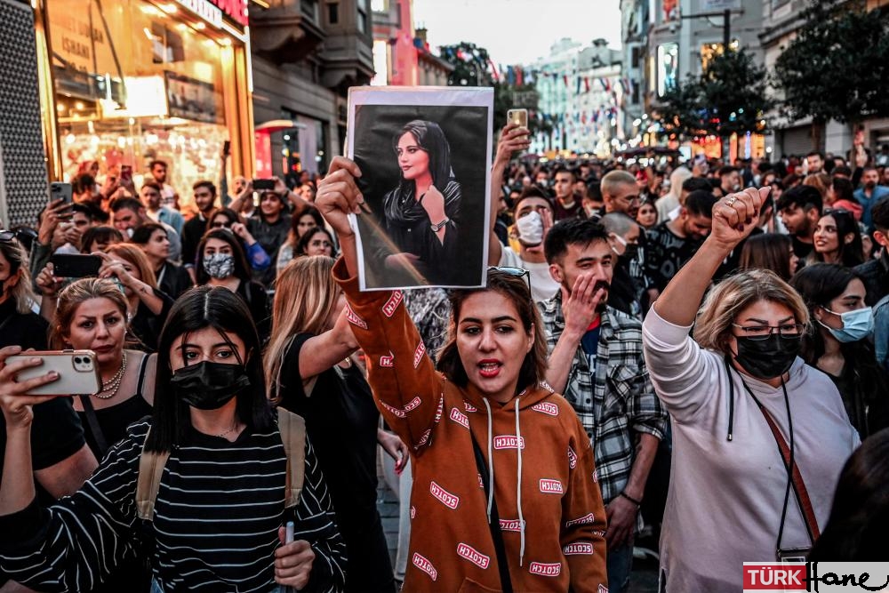 İran’da binlerce Mahsa Amini protestocusu için idam kararı