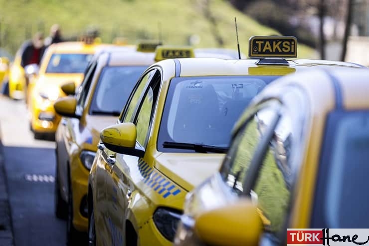 Taksilere tepe lambası teklifi: Boş, dolu veya rezerve yazacak