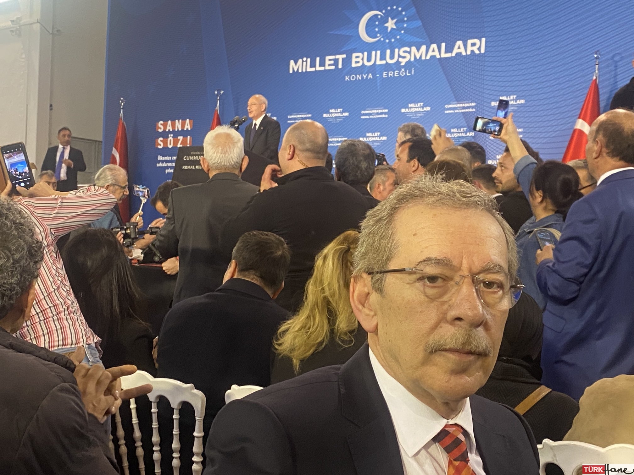 Abdullatif Şener CHP’den istifa ettiğini duyurdu