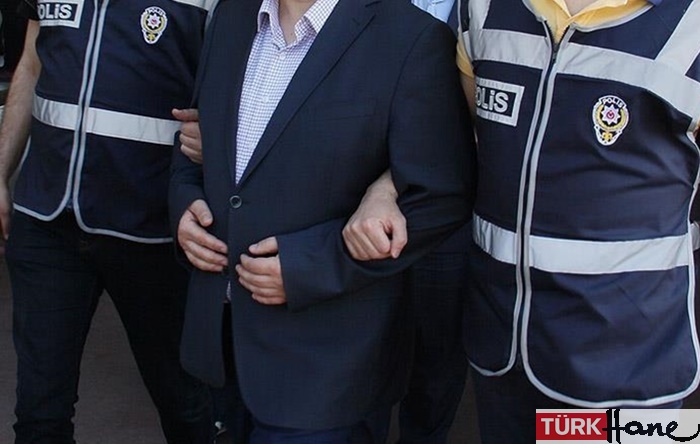 Selman Gülen ve ailesi gözaltına alındı
