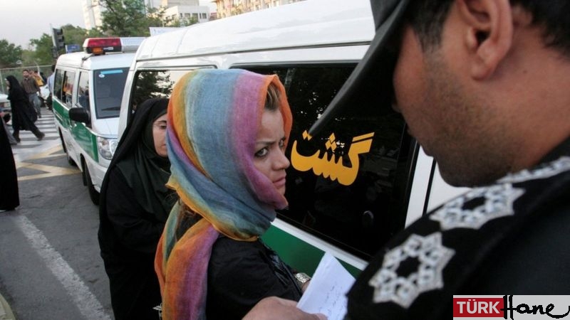 İran’da ‘ahlak polisi’ yeniden devriyelere başlayacak