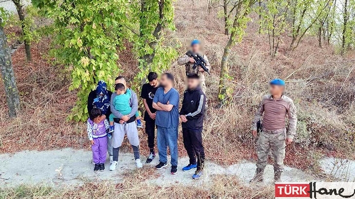 Jandarma, Meriç sınırında ‘yakalanan’ çocuklarının fotoğrafını servis etti