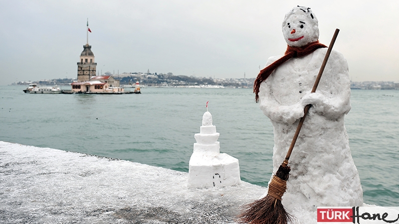 AKOM saat verdi: İstanbul’a kar geliyor
