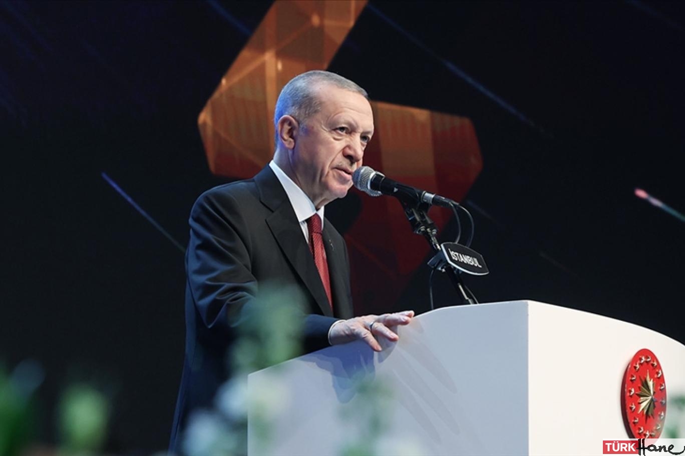 AKP İstanbul’da üç yeni aday çıkardı