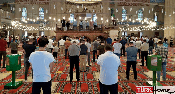 Erdoğan’ın mitingine cemaati götürmeyen imama sürgün