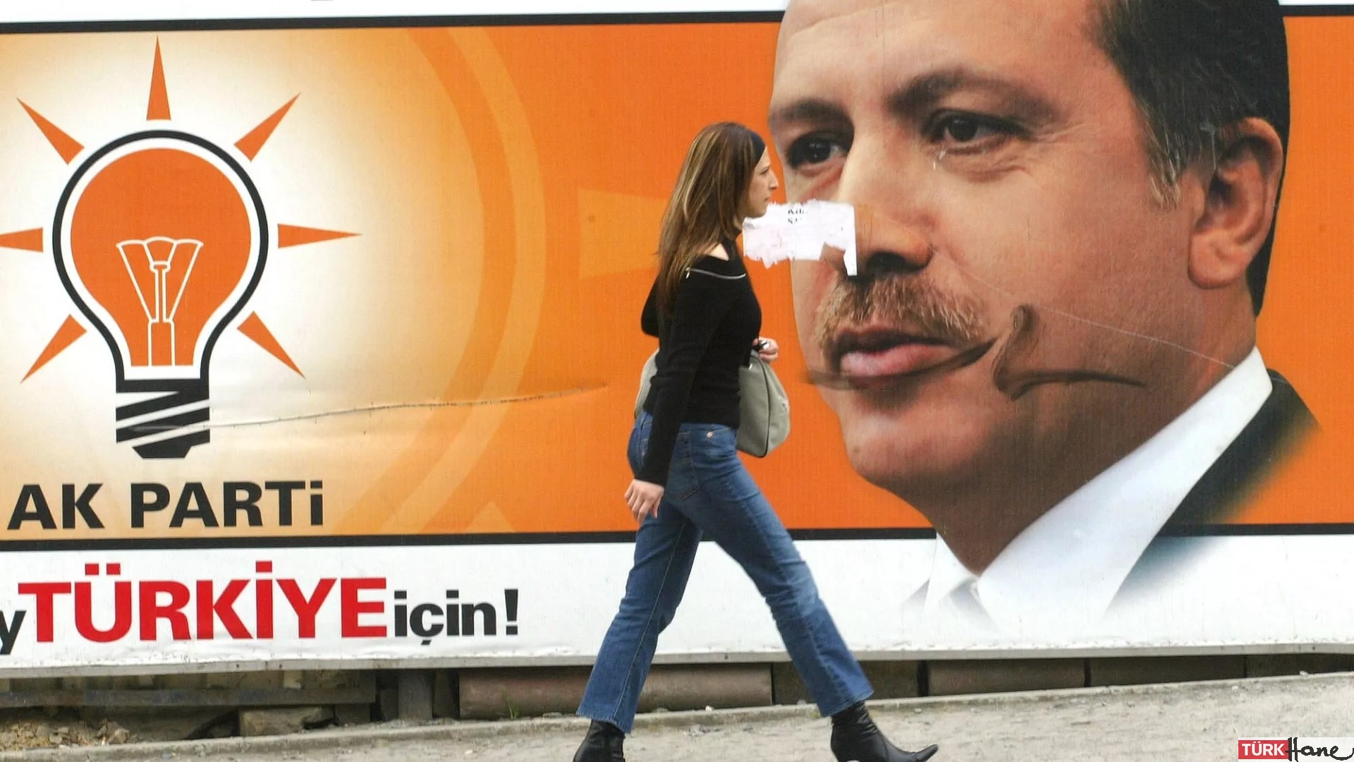 Kulis: AKP’li milletvekillerine ‘lüks yaşam’ uyarısı