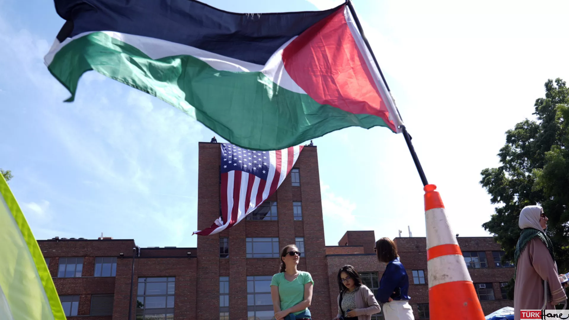 Columbia’da protestolar nedeniyle mezuniyet töreni iptal edildi