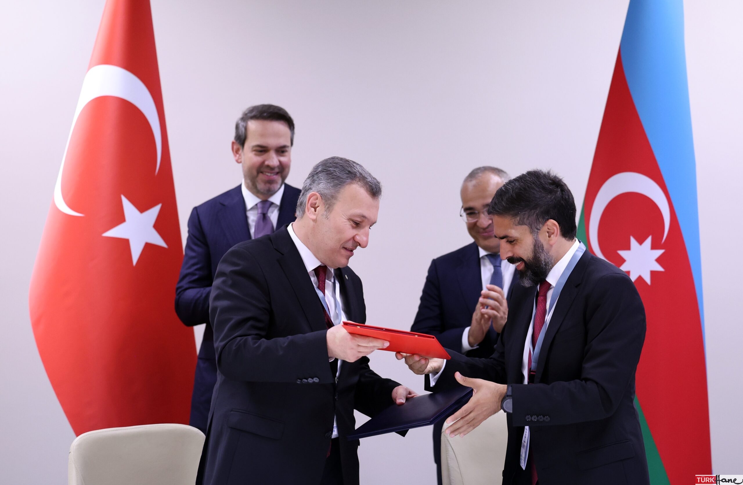 Azerbaycan’la doğalgaz anlaşması yenilendi