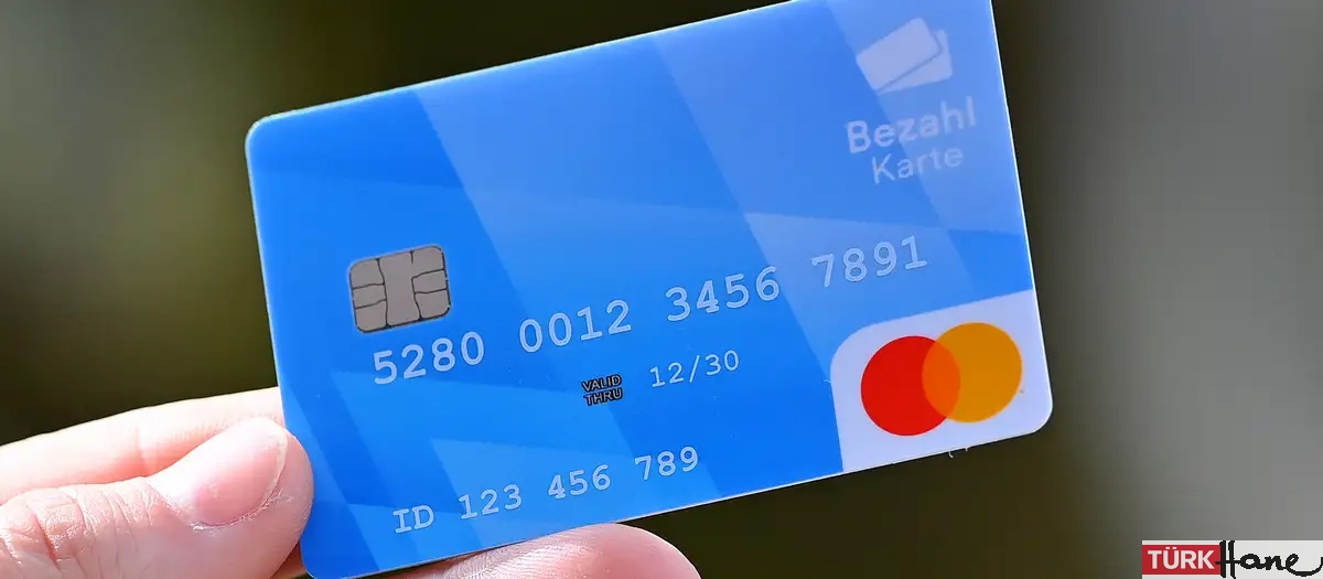 Almanya sığınmacılara aylık ödeneği 50 euro ile sınırlıyor