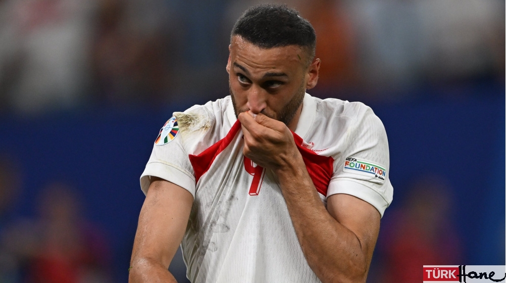 Fenerbahçe, Cenk Tosun transferini resmen açıkladı