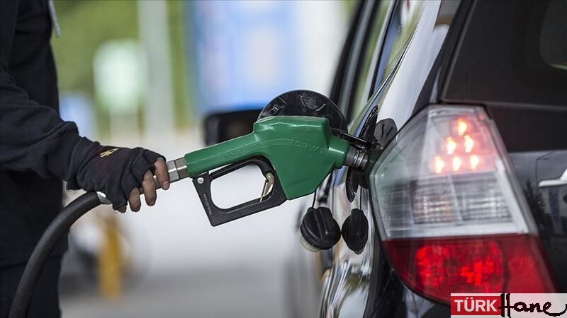 Benzine zam geliyor