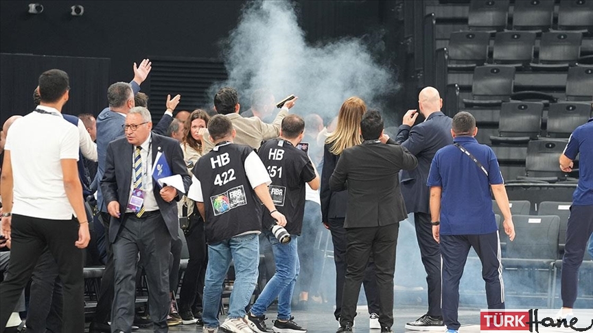 Fenerbahçe Opet ile Beşiktaş arasındaki FIBA Kadınlar Süper Kupa maçı ertelendi
