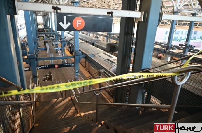 ABD’de metrosunda yakılarak öldürülen kadının kimliği açıklandı