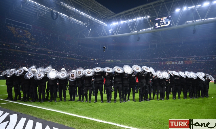 Galatasaray-Fenerbahçe derbisinde kazanan çıkmadı
