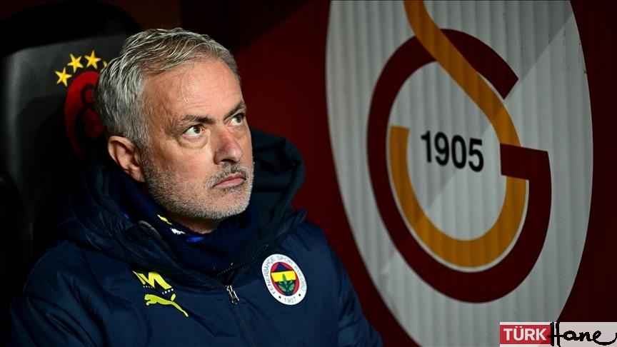 Galatasaray, Jose Mourinho’yu “Irkçılık” iddiasıyla UEFA ve FIFA’ya şikayet edecek